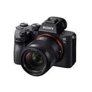 Sony E Mount Sony FE 35mm F1.8 Full-Frame Lens (SEL35F18F) | Standard Prime |Product Photography
