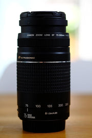 Canon EF 75-300 mm f/4-5.6 III Telephoto Zoom Lens for Canon SLR Cameras