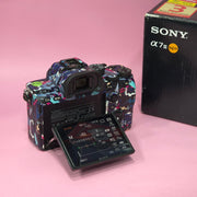 b) Sony A7MIII Full-Frame Mirrorless Camera Body | 24.2MP | 4K Video | Fast Hybrid AF | SK514