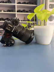 Nikon Z6 Mirrorless Camera with NIKKOR Z 24-70mm f/4 S Lens | Full-Frame | SK390