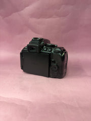 Nikon D5300 DSLR Camera with AF-P NIKKOR 18-55mm f/3.5-5.6G VR Lens | Used | SK396