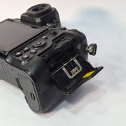 Pre-owned Nikon Z8 Professional Full-frame Mirrorless Body AS49