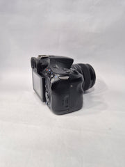 Sony alpha 58 with DT 3.5-5.6/18-55mm SAM II lens SK312