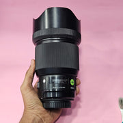 b) Sigma 85mm f/1.4 Art DG HSM Portrait Lens SK1008