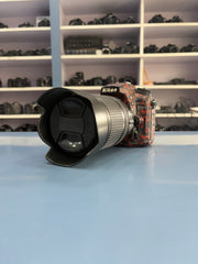 Nikon D7200 DSLR Camera with Nikon AF-S DX NIKKOR 18-140mm f/3.5-5.6G ED VR Lens | SK454