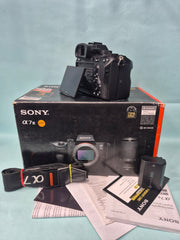 Sony A7 III Mirrorless Camera Body | 24.2MP Full-Frame | 4K Video | 5-Axis IBIS | Professional Hybrid Camera SK303
