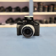 b) Fujifilm X-T200 with 15-45mm OIS PZ Lens – Mirrorless Camera | SK265