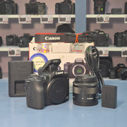 Demo unit Canon EOS M50 + 15-45mm IS STM lens AS18