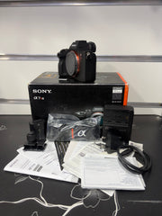 Sony Alpha 7R III (A7R III) Mirrorless Camera Body – 42.4MP Full-Frame | 5-Axis IBIS | 4K Video | SK366