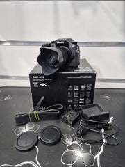 Panasonic Lumix DMC-G7K with lumix G vario 14-42mm/F3.5-5.6 II ASPH lens SK308