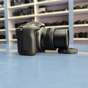 Canon EOS R100 with RF-S 18-45mm f/4.5-6.3 IS STM Lens | Compact Mirrorless Camera for Photography, Travel, Vlogging & Everyday Content Creation | SK217