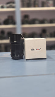 c) Viltrox AF 33mm F1.4 Portrait Lens (Excellent Condition)