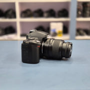 b) Nikon D40 DSLR Camera with 18-55mm Lens – SK266