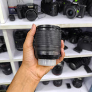 a) Nikon AF-S DX NIKKOR 18-135mm f/3.5-5.6G ED Lens | Versatile Zoom Lens for Nikon DX DSLR Cameras | Travel, Portrait & Everyday Photography | SK172