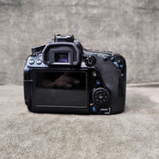 a) Canon EOS 80D with 18-135mm Lens | 24.2MP DSLR Camera Kit with Versatile Zoom Lens | Ideal for Photography, Travel, Vlogging & Video Shooting | SK191