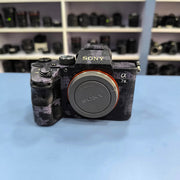 a) Sony Alpha 7 III (A7 III) Mirrorless Camera Body | 24.2MP Full-Frame Hybrid Camera for Photography, Video & Professional Content Creation | SK201