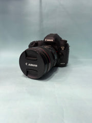 Canon EOS 5D Mark III + Canon EF 24-105mm f/4L IS USM | 22.3MP Full-Frame DSLR | Professional Photo & Video Kit SK337