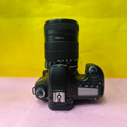 Canon EOS 60D with EF-S 18-135mm f/3.5-5.6 IS Lens | Versatile DSLR Camera Kit for Photography, Travel, Wildlife & Video Creation | SK224