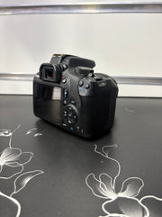Canon 1300D dslr camera with EF-S 18-55mm 1:3.5-5.6 IS II lens SK344
