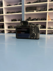 Sony Alpha 7R IV (A7R IV) 61MP Full-Frame Mirrorless Camera Body | SK453