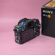 b) Sony A7MIII Full-Frame Mirrorless Camera Body | 24.2MP | 4K Video | Fast Hybrid AF | SK514