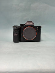 Sony Alpha 7R III (A7R3) Mirrorless Camera Body | 42.4MP Full-Frame | SK467
