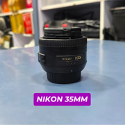 a) Nikon AF-S 35mm f/1.8G DX Lens | Fast Standard Prime Lens for Nikon DX DSLR | Sharp Everyday & Portrait Lens | SK163