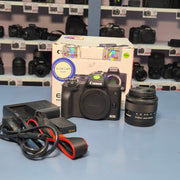 Demo unit Canon EOS M50 + 15-45mm IS STM lens AS18