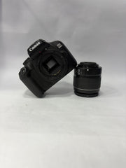 Canon EOS 3000D DSLR camera with EF-S 18-55mm 1:3.5-5.6 IS II lens SK323