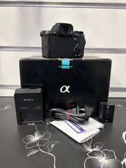 Sony Alpha 7R V (A7RM5) Mirrorless Camera Body | 61MP Full-Frame | 8K Video | AI Autofocus | SK435