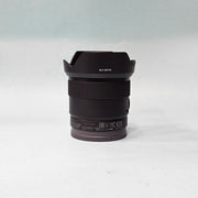 a) Sony E 11mm f/1.8 Ultra Wide-Angle Prime Lens | APS-C E-Mount | Fast f/1.8 Aperture | Lightweight Vlogging & Landscape Lens | SK1058
