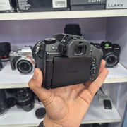 Panasonic Lumix DMC-G85 with G Vario 12-60mm f/3.5-5.6 ASPH Lens | Weather-Sealed 4K Mirrorless Camera for Photography, Travel & Cinematic Video | SK236