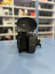 Panasonic AG-AC90 Professional Full HD AVCCAM Camcorder | 3MOS Sensor | 12x Optical Zoom | XLR Audio | SK329