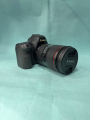 Canon 6D Mark ll with EF 24-105mm 1:4 L IS II USM SK322
