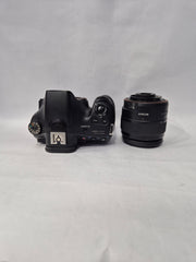 Sony alpha 58 with DT 3.5-5.6/18-55mm SAM II lens SK312