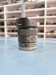 SONY E 11mm f/1.8 – VLOGGING & LANDSCAPE LENS | SK292