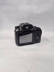 Sony alpha 58 with DT 3.5-5.6/18-55mm SAM II lens SK312