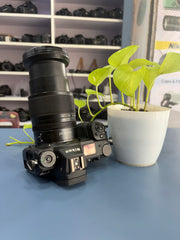 Nikon Z6 Mirrorless Camera with NIKKOR Z 24-70mm f/4 S Lens | Full-Frame | SK390