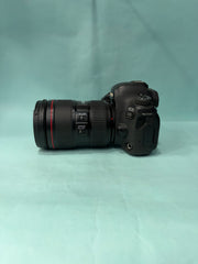 Canon 6D Mark ll with EF 24-105mm 1:4 L IS II USM SK322