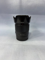Sony FE 35mm f/1.8 Lens
Lightweight Full-Frame Prime | Fast f/1.8 Aperture | Perfect for Street, Travel & Everyday Photography SK341