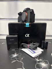 Sony Alpha 7R V (A7RM5) Mirrorless Camera Body | 61MP Full-Frame | 8K Video | AI Autofocus | SK435