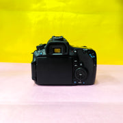 Canon EOS 60D with EF-S 18-135mm f/3.5-5.6 IS Lens | Versatile DSLR Camera Kit for Photography, Travel, Wildlife & Video Creation | SK224