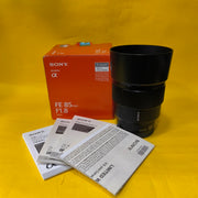 Sony FE 85mm F1.8 Lens | Full-Frame Portrait Prime Lens for Sony E-Mount Cameras, Weddings, Fashion, Street Photography & Cinematic Video | SK252