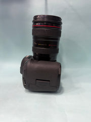 Canon EOS 5D Mark III + Canon EF 24-105mm f/4L IS USM | 22.3MP Full-Frame DSLR | Professional Photo & Video Kit SK337