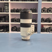 c) Sony FE 70-200mm f2.8 GM – Professional Sports & Wildlife Lens