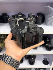 Nikon D5100 + AF-P 18-55mm f/3.5-5.6G Lens | Budget DSLR for Beginners | Flip Screen | Full HD Video SK472