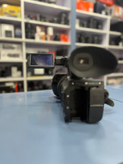 Panasonic AG-AC90 Professional Full HD AVCCAM Camcorder | 3MOS Sensor | 12x Optical Zoom | XLR Audio | SK329