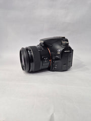 Sony alpha 58 with DT 3.5-5.6/18-55mm SAM II lens SK312