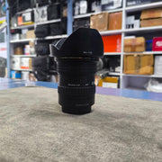 a) Tokina AT-X 11-16mm f/2.8 PRO DX Lens | Ultra Wide-Angle Zoom Lens for APS-C DSLR | Landscape & Architecture | Nikon/Canon Mount