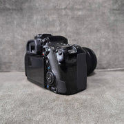 a) Canon EOS 80D with 18-135mm Lens | 24.2MP DSLR Camera Kit with Versatile Zoom Lens | Ideal for Photography, Travel, Vlogging & Video Shooting | SK191